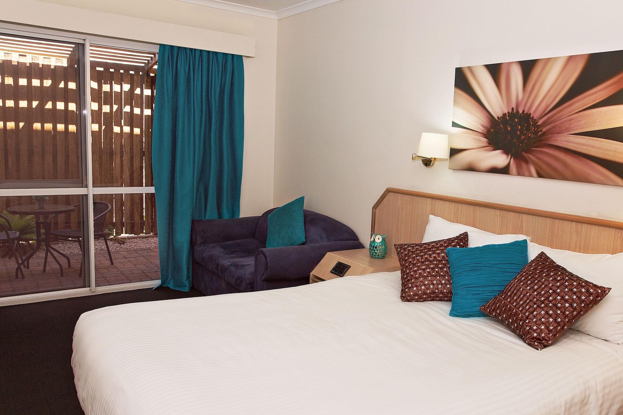 White Lace Motor Inn Макай Екстериор снимка