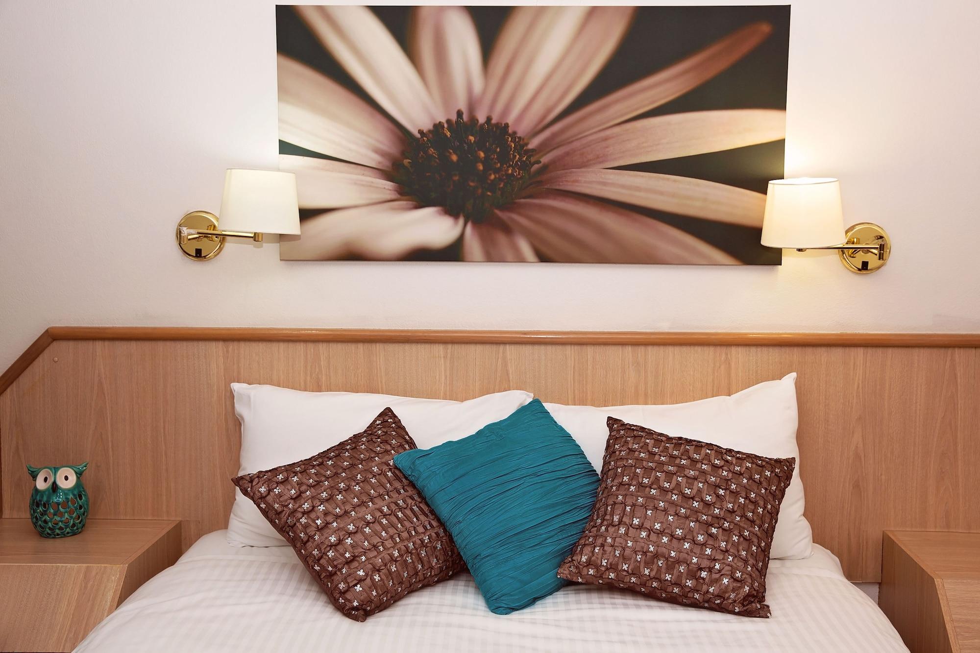 White Lace Motor Inn Макай Екстериор снимка