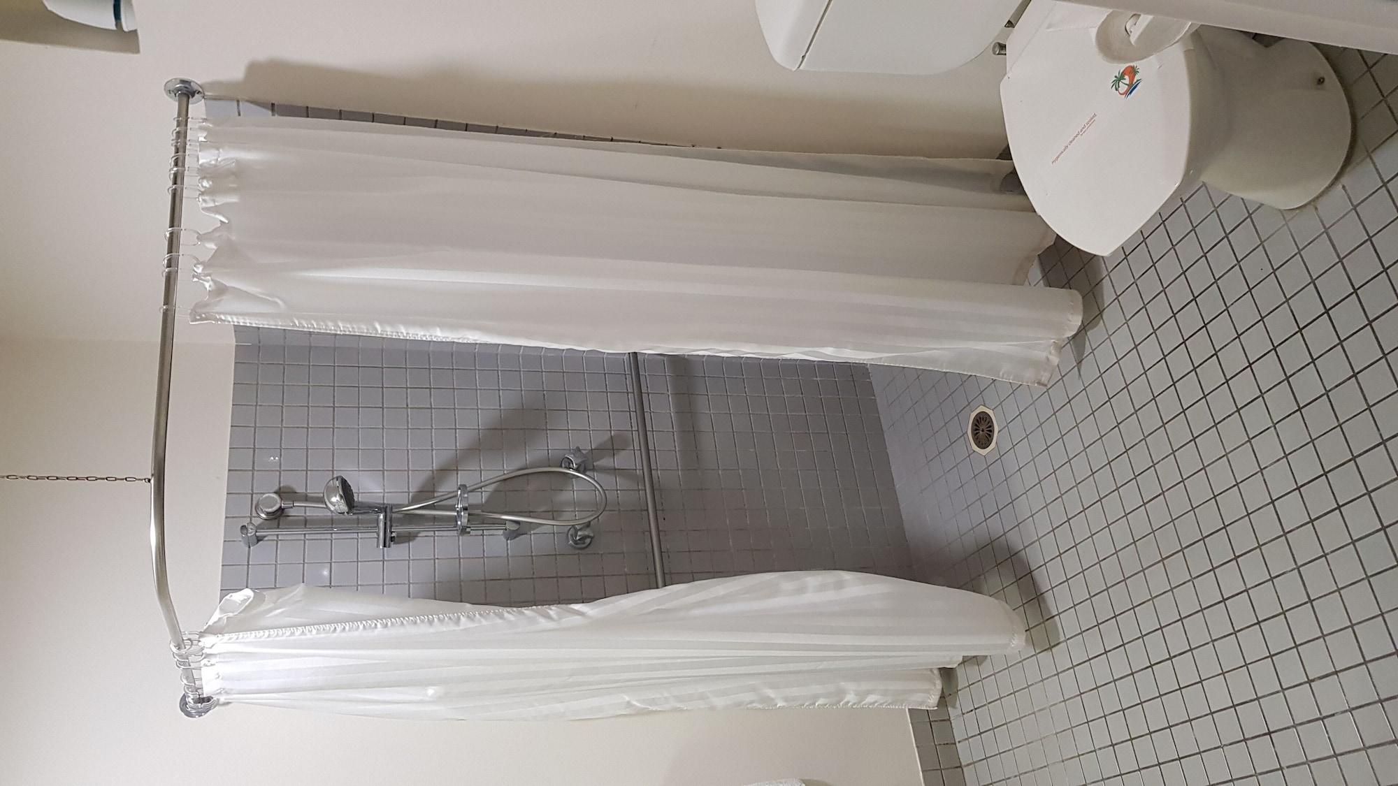 White Lace Motor Inn Макай Екстериор снимка