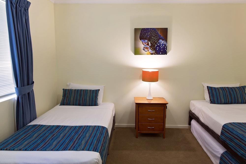 White Lace Motor Inn Макай Екстериор снимка