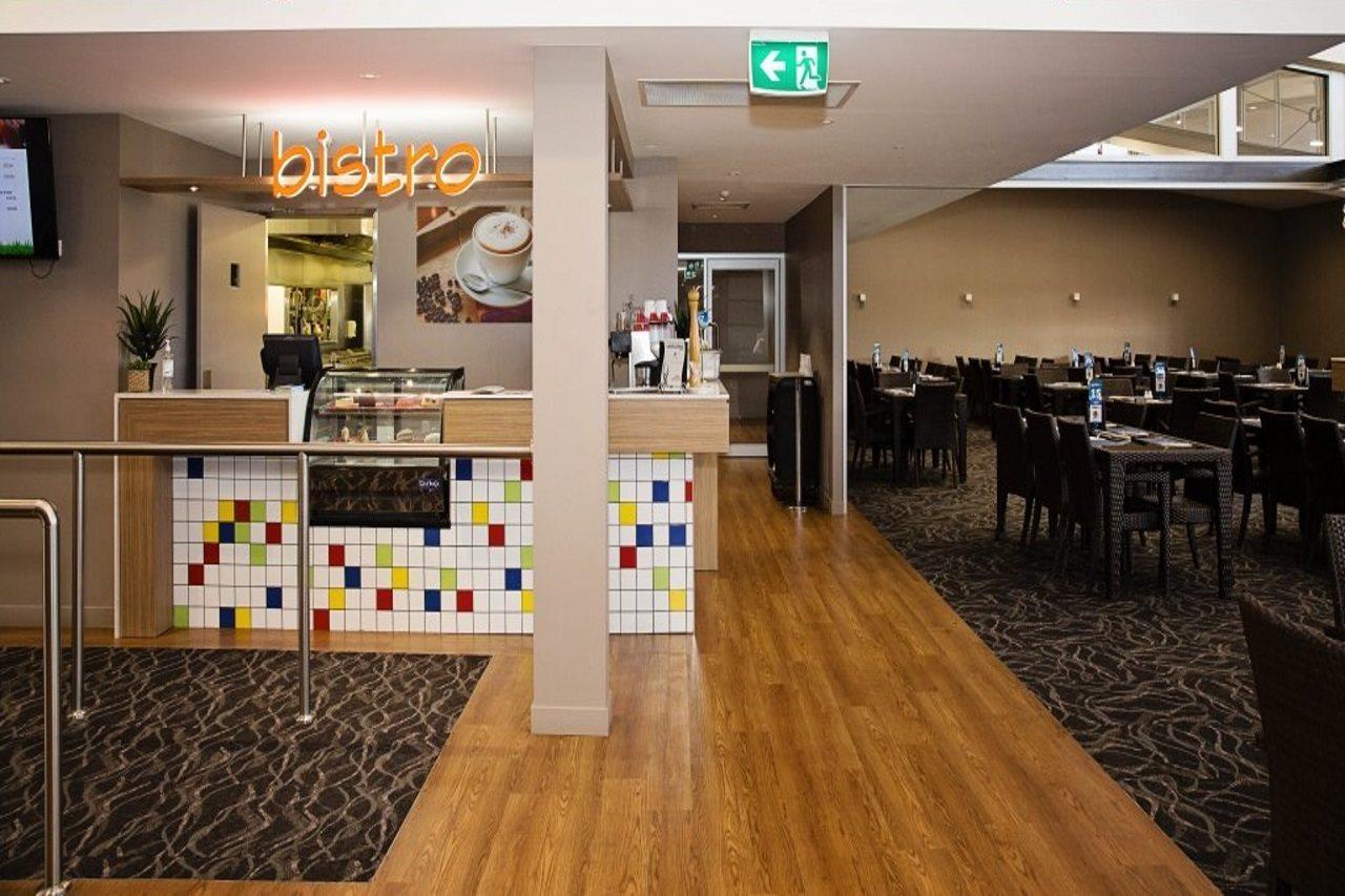 White Lace Motor Inn Макай Екстериор снимка